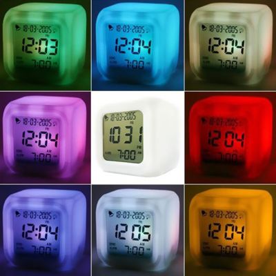 【Worth-Buy】 นาฬิกาตั้งโต๊ะอิเล็กทรอนิกส์ดิจิตอล Led แสดงนาฬิกาปลุกแบบมีหน้าจอ12/24ชั่วโมงและเลื่อนปลุกแสดงสีฟ้าสีเขียวสีแดงสีขาว
