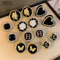 MIAOYA Fashion Jewelry Shop S925 โพสต์เงิน  ต่างหูสตั๊ดสําหรับเลดี้  วิ นเท จ  การออกแบบดอกคามีเลีย  อุปกรณ์เสริมสําหรับนักเรียน  ของขวัญวันเกิดที่สวยงาม