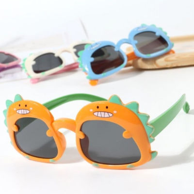 แว่นกันแดดพลอยคริสตัลแว่นตา UV400สำหรับเด็กเป็นประกายระยิบระยับสำหรับเด็กเฉดสีพลอยเทียม