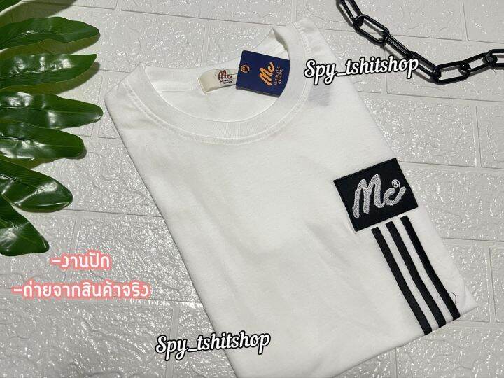 เสื้อยืดปักm-c-แบบขีดงานป้ายห้อยเสื้อยืดแขนสั้น-ผ้าคอตตอน-ใส่ได้ทั้งผู้ชายและหญิง-ถ่ายจากสินค้าจริง