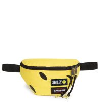 EASTPAK รุ่น SPRINGER - Smiley Big กระเป๋าคาดอก EK074A92