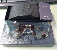 แว่นตากันแดด​ PRADA แท้ 100%  ทรงแคทอาย พรีจาก USA พร้อมส่งที่ไทย