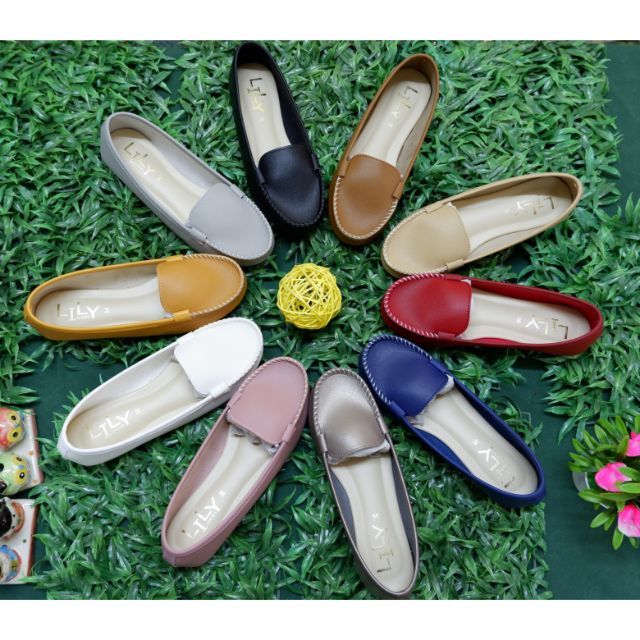 lily-shoes-รองเท้าคัทชู-สวยๆ-แบบหน้าเรียบ-41-45