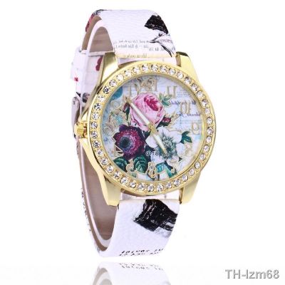 ⌚ 2023 trend pattern quartz female serpentine belt diamond roses lady wrist watch