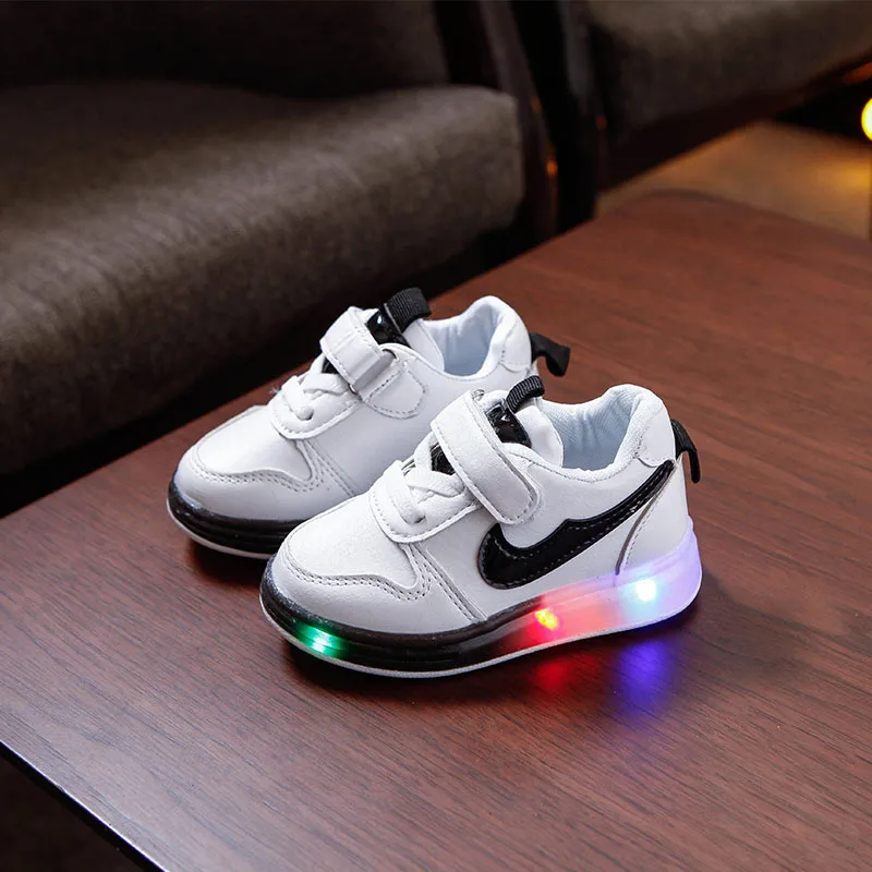 nike light up shoes for toddlers