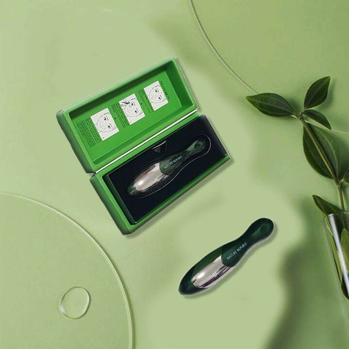 nature-republic-ginseng-royal-silk-ionic-massager