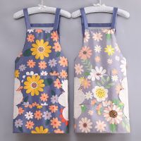 Kitchen Suspender Apron with Pocket and Hand Towel Waterproof Oil-proof Easy Clean Home Baking BBQ Cooking Apron Cleaning Tools Aprons