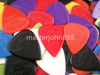 【cw】Lots of 50pcs Alice Projecting Nylon ElectricAcoustic Guitar Picks 6 Thickness Assortedhot