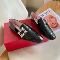 Rhinestone square buckle shoes womens 2023 Roger vivierˉjk Mary Jane small leather shoes womens shoes leather boat shoes sheepskin shoes