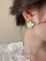 2023 Genuine  Small fresh green flower earrings new style 2023 popular niche design earrings daily versatile earrings for women summer