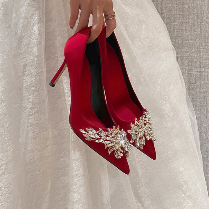 aokang-รองเท้าส้นสูงรองเท้าส้นสูง-รองเท้าแต่งงานใหม่สีไวน์แดงไข่มุกรองเท้าแต่งงานผู้หญิงรองเท้าเจ้าสาวรองเท้าแต่งงานสีแดง9cmรองเท้า-ผญ-แฟชั่น9339
