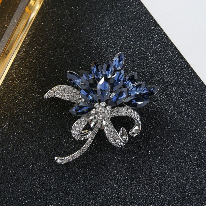 broches-bisuteria-crystal-lady-brooch-rhinestone-corsage-suit-pins-wholesale-gift-femme