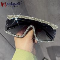 One Picies Goggle Style Women Sunglasses Windproof Sunglasses Men ashion Shades Uv400 Vintage Glasses