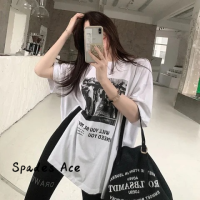 Spades Ace เสื้อครอป เสื้อยืด ชุดเซ็ทผู้หญิง นุ่มนวล วินเทจ น่ารัก ล้ำสมัย WTX23934AY 39Z230926