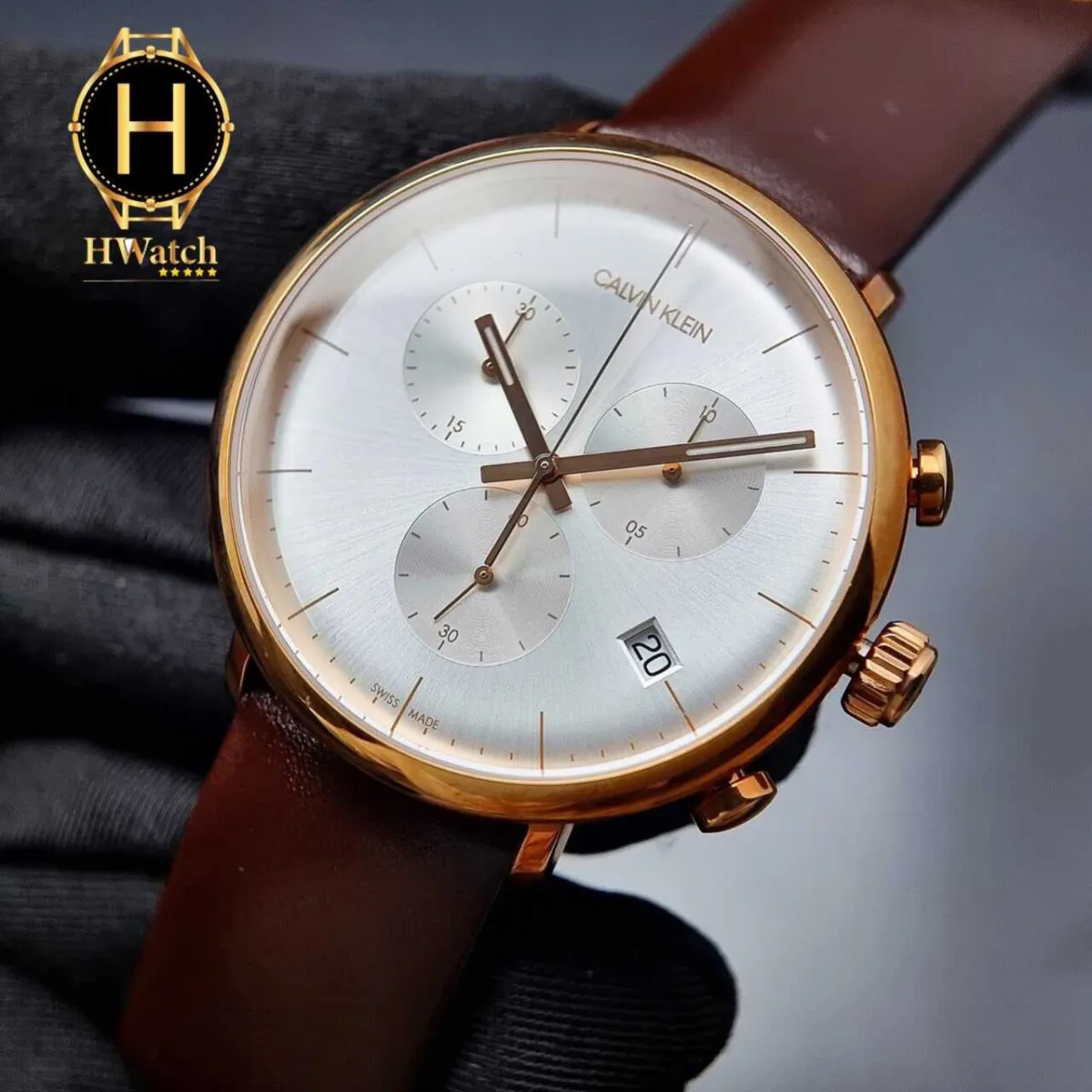 Đồng Hồ Nam Pin Chronograph CALVIN KLEIN K8M276G6 Dây Da Vỏ Rose Mặt Trắng Đồng Hồ Nam Pin Chronograph CALVIN KLEIN K8M276G6 Dây Da Vỏ Rose Mặt Trắng