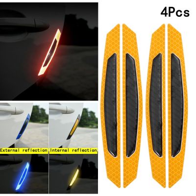 แถบสะท้อนแสงติด ORGAN27TR7 4ชิ้นอุปกรณ์เสริมป้องกันสติ๊กเกอร์ติดป้ายความปลอดภัยสติ๊กเกอร์เตือนติดประตูรถยนต์5D คาร์บอนไฟเบอร์4ชิ้น