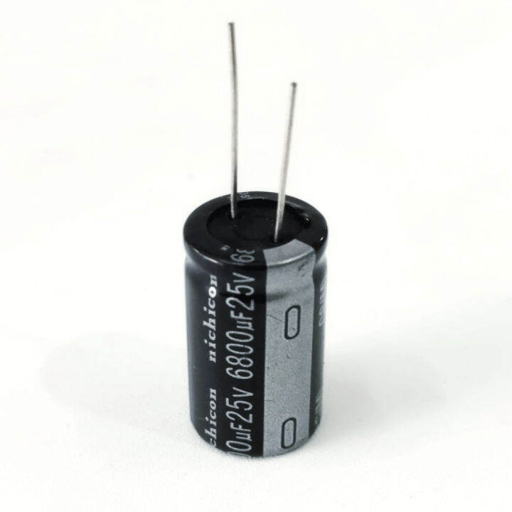 Condensatore Elettrolitico In Alluminio 25V6800UF 16X30 2