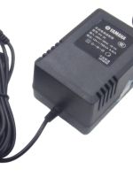 Yamaha YAMAHA PA-32 AC Power Cord Adapter Transformer Charger 12V700MA Plug