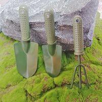 3Pcs Mini Rake Set Miniature Shovel Digging Soil Handle Gardening Tools Family Flower Vegetables Patio Garden Supplies