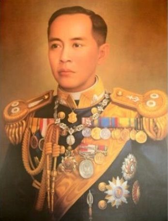 กรมหลวงชุมพร-สร้างอุโบสถ-อาภากร-วัดเขตอุดมศักดิ์-ปี-2545-รับประกันแท้-โดย-พระงามแท้-nice-amp-genuine-amulet