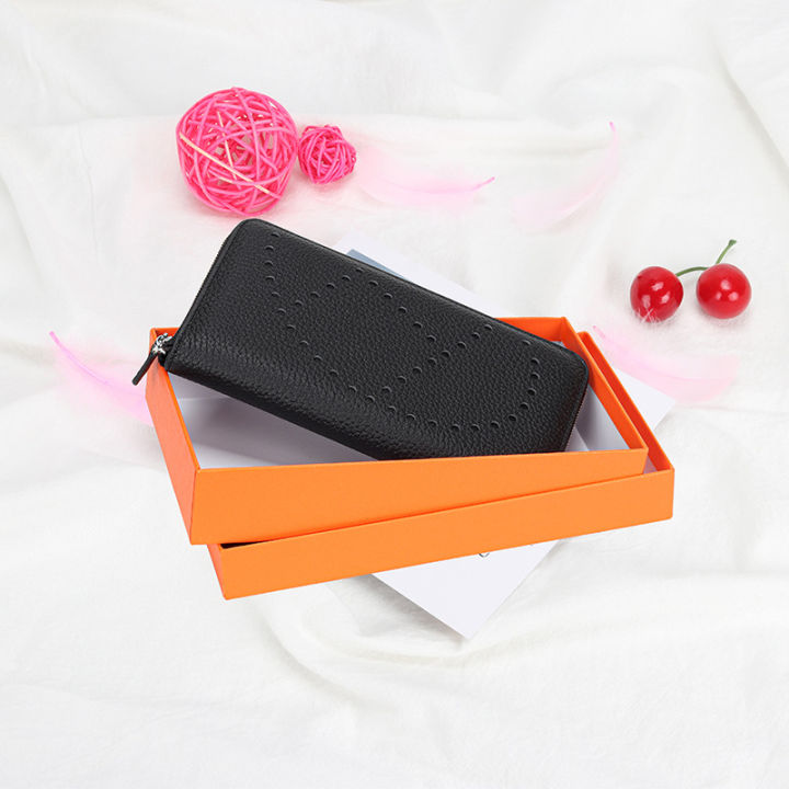 designer-hollow-out-womens-genuine-leather-long-wallets-high-quality-leather-classic-clutch-bag-mens-and-womens-money-wallet