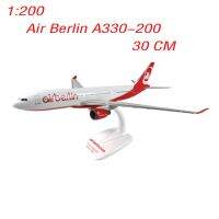 โมเดลเครื่องบิน1:200 Scale Air Berlin A330-200เครื่องบินโดยสารกล่องเก็บและแสดงเครื่องประดับคงที่ของเล่นสำหรับผู้ใหญ่เด็กผู้ชาย