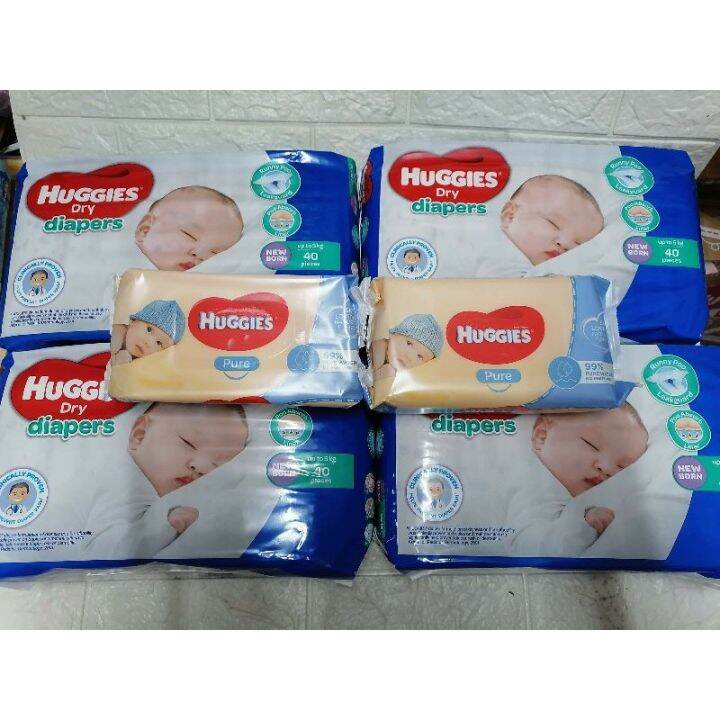 Huggies Newborn diapers and Wipes bundle sale promo Lazada PH