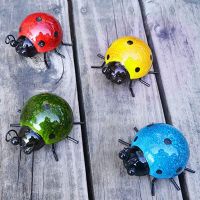 LIGTH Toy 1/4Pcs Bling Color Outdoor Garden Fence Decoration Ornaments Home Decoration Insect Model Micro Landscape Ladybugs Miniatures