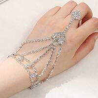 Vintage Rhinestone Bracelet With Finger Ring Silver Color Crown Link Wrist Simple Chain For Women Charms Lady Trendy Jewelry