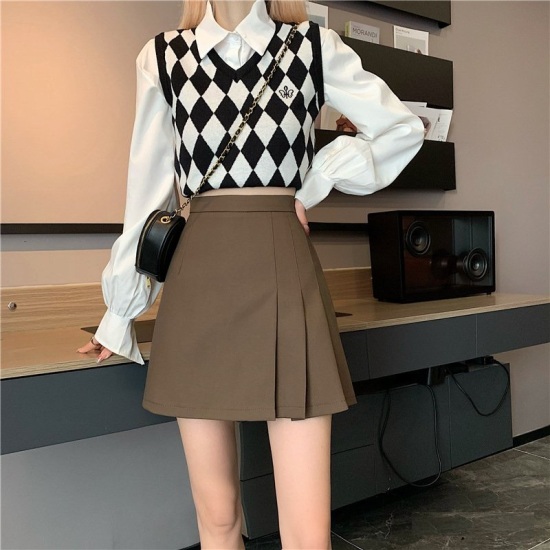 Chân váy chữ a ngắn đẹp phong cách streetwear | DKMV Skirt Odette DKMV® -  Local Brand Việt Nam