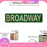 PUDE สีเขียวอ่อน ลาย broadway Street Sign การตกแต่งผนัง 164นิ้วค่ะ ภาพวาดติดผนังย้อนยุคทำจากดีบุก สามารถให้บริการได้ แผ่นเหล็กชุบดีบุก ภาพวาดดีบุกตกแต่งบ้าน บาร์บาร์บาร์