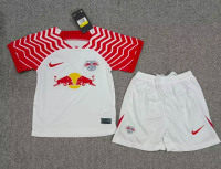 ชุดฟุตบอลสำหรับเด็ก,เสื้อเจอร์ซีย์สำหรับเด็ก2023/24 RB Leipzig ใส่อยู่บ้าน16-28