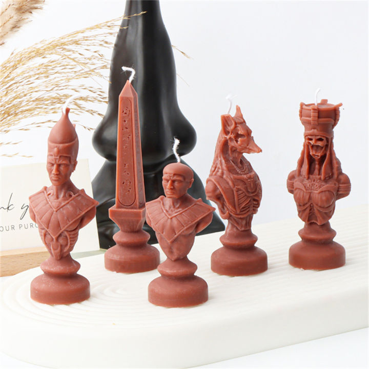 sacrificial-soldier-resin-plaster-silicone-model-candle-mold-chess-queen-ancient-greek