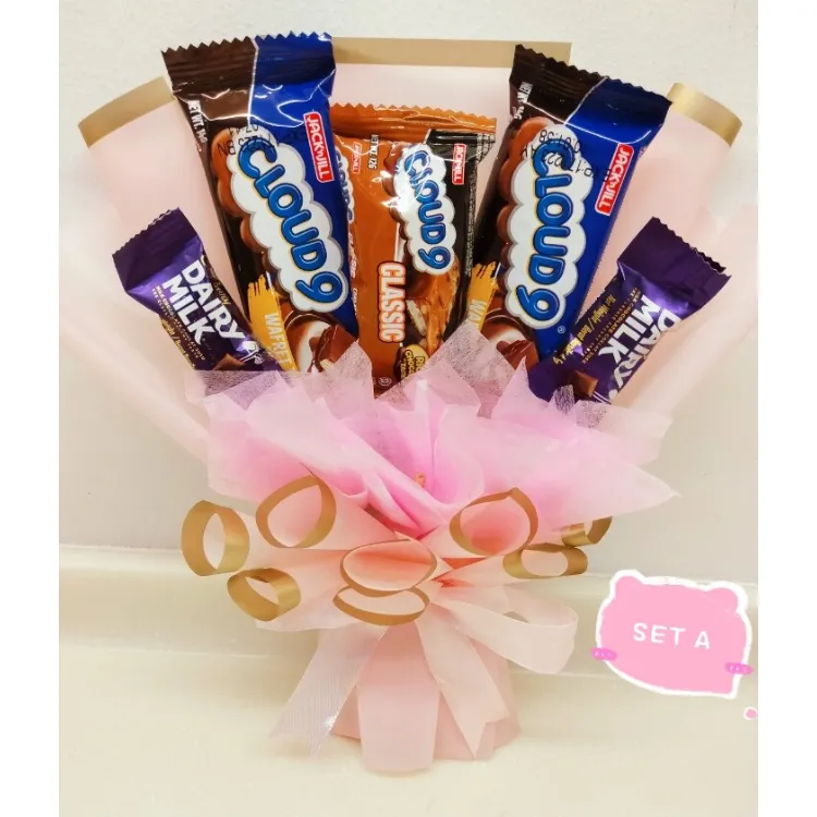CHOCOLATE BOUQUET FLOWER BOUQUET WITH MIX CHOCOLATE 4 IN 1 CLOUD 9