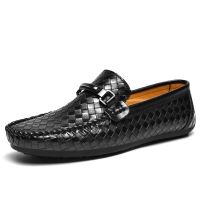 Men Shoes Leather Slip on Mens Moccasins Breathable Italian Casual Shoes Luxury Brand Loafers Men Driving Shoes Zapatos Hombre