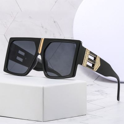 Diamond Rhinestone Sunglasses For Men Women Big Square Frame Male Ladies Driving Sun Glasses Fashion Vintage Luxury Eyewear 2022