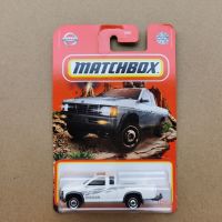 Matchbox รุ่น Nissan Hardboy กระบะBigM ขาว