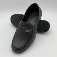 Men’s shoes รองเท้าป้องกันแรงงานเทียม กันน้ำ กันลื่น นุ่ม ทนต่อการสึกหรอ รองเท้าหนัง