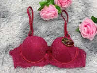 Daisy bra 3016, B cup, bra has a frame to help lift the chest, keep the meat on the sides of the body. Smooth, no blemishes, very beautiful