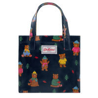 Cath Kidston S Bookbag Small Size Open Top Handled Handbag กระเป๋าขนาดเล็ก Lunch Bag กล่องอาหารกลางวัน Water Resistant Oilcloth Tote ถุงกันน้ำ Woodland Bear Pattern ลายตุ๊กตาหมี Navy Color 978026