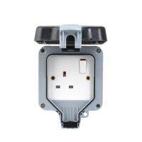 Outdoor IP66 switch socket outlet boxes splash rain strip power strip an open British 13A