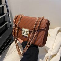 Womens Advanced Diamond Bag 2023 New Trend All-Match Shoulder Bag Niche Chain Handbag Female Fashion Texture Shopping Bag Gifts