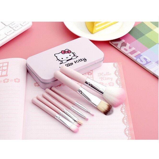 แปรงhello-kitty-set-แต่งหน้าคิตตี้-ชมพู-7-ชิ้น