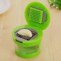 Slicer Kitchen Tools Sliced ​​garlic Press Multifunctional Garlic Press Crusher Plastic Garlic Press