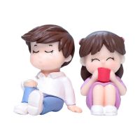 Sanwood®2Pcs น่ารัก Lover คู่ตุ๊กตาแอคชั่น Micro Landscape Decor ตุ๊กตาของขวัญ