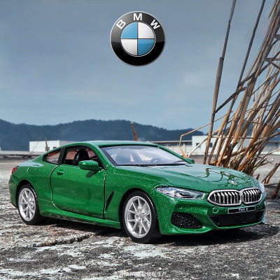 1:35 BMW M8 M850i Supercar รถโลหะผสม Die Cast รถของเล่นรุ่นเสียงและแสงเด็กของเล่นของสะสมของขวัญวันเกิด