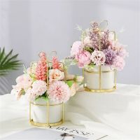 【DT】 hot  Wedding Party Roses Flowers Ins Nordic Simulation Plants Potted Flowers Suit Ceramic Vase Golden Roses for Home Decoration