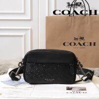 Coach กระเป๋าสะพายกระเป๋าเอกสารผู้ชาย แฟชั่นนูนกระเป๋ากล้องความจุมาก50713