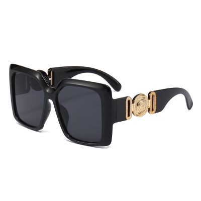 卍♞ INS Popular Square Sunglasses Women Luxury Retro Brand Men Trending Travel Sun Glasses Female Shades UV400 Oculus