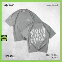 Sudd เสื้อคอกลม ชาย ทรง oversize รุ่น Splash สีเทาอ่อน